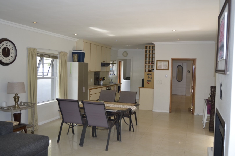 3 Bedroom Property for Sale in Heritage Park Western Cape